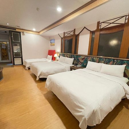 Wenpin Hotel - Pier 2 Cao Hùng Ngoại thất bức ảnh