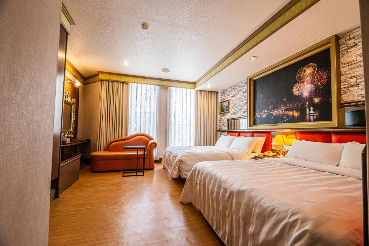 Wenpin Hotel - Pier 2 Cao Hùng Ngoại thất bức ảnh